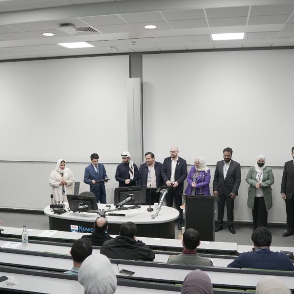 f8c6239e-4628-4810-a9e7-13bdbd872980